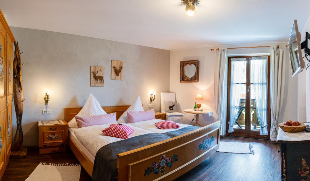 Ferienwohnung Bergfrieden Krün Esterno foto